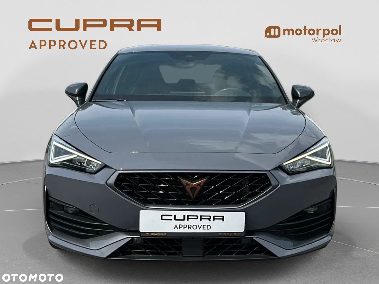 Cupra Leon 2.0 TSI DSG - 10