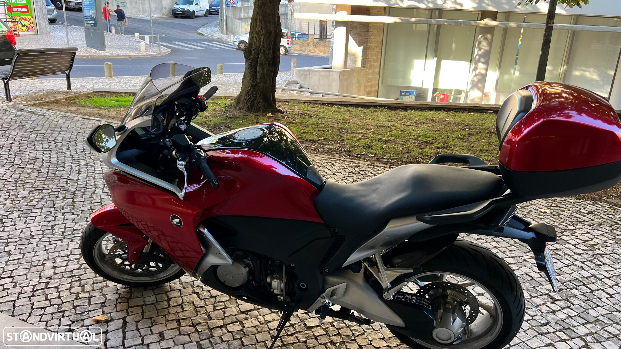 Honda VFR VFR 1200 F - 27
