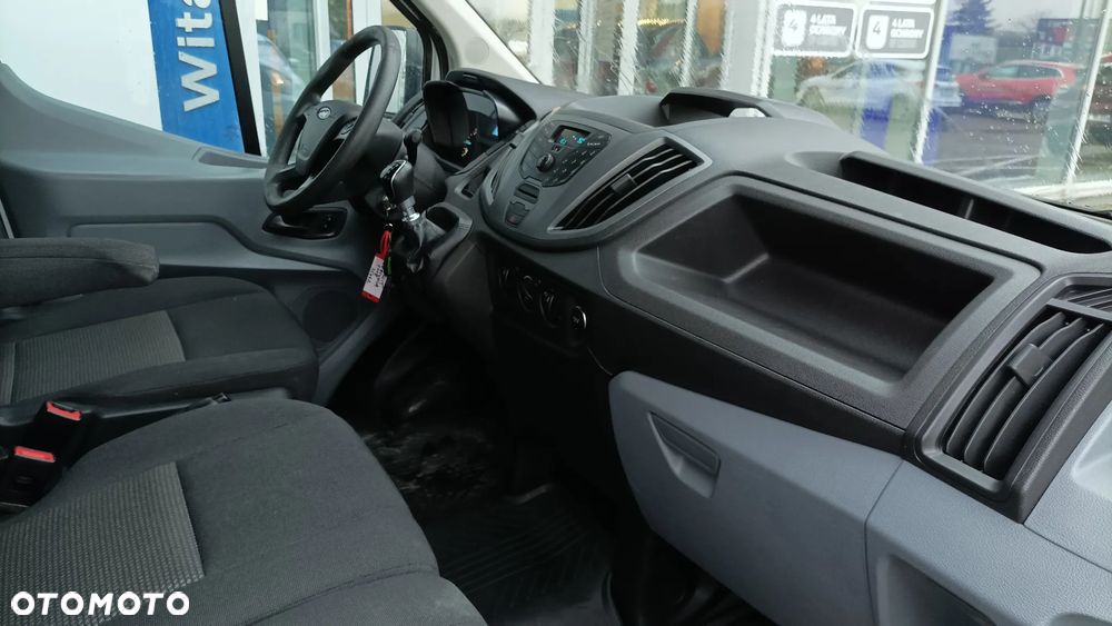 Ford Transit - 9