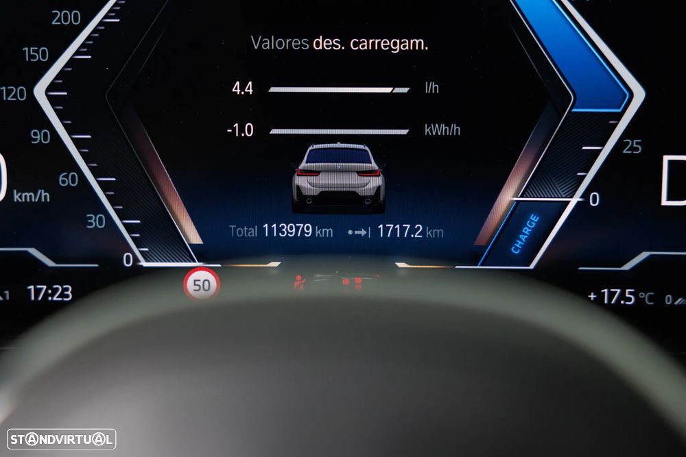 BMW 320 e Pack M Auto - 37