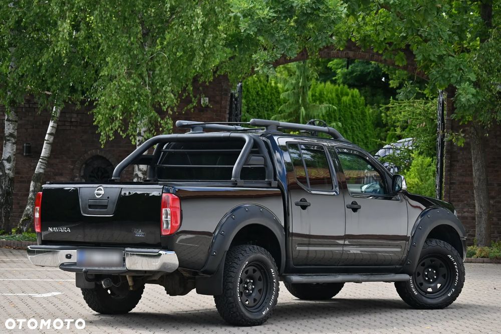 Nissan Navara 2.5 D R-Black - 6