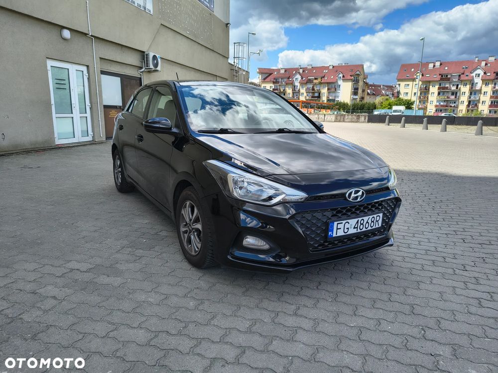 Hyundai i20 1.2 - 6
