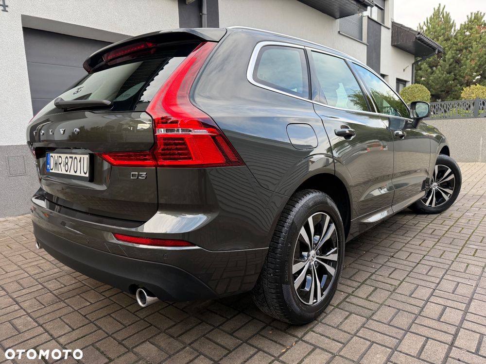Volvo XC 60 D3 Drive-E Momentum - 4