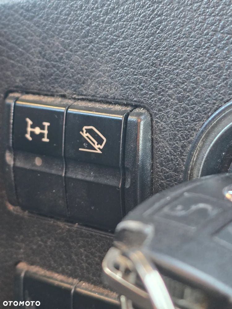 Mercedes-Benz Sprinter - 12