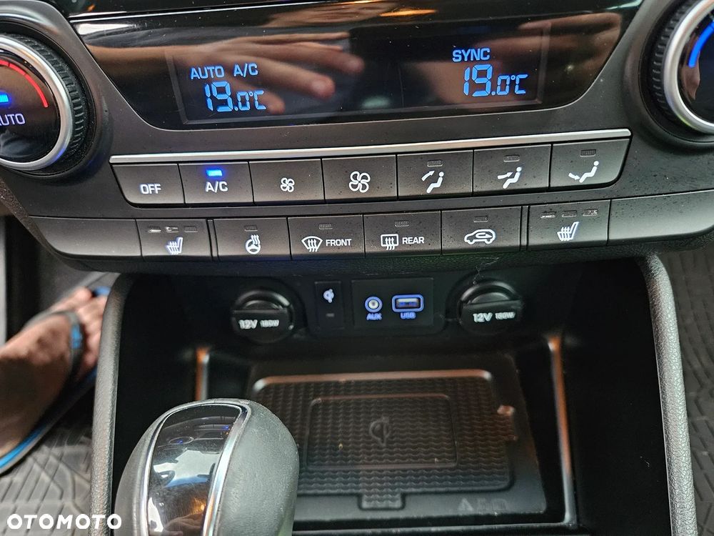 Hyundai Tucson 2.0 CRDi 48V Premium 4WD - 23