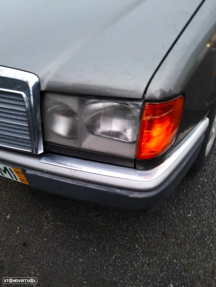 Mercedes-Benz W124 (1984-1997) 200 D - 2