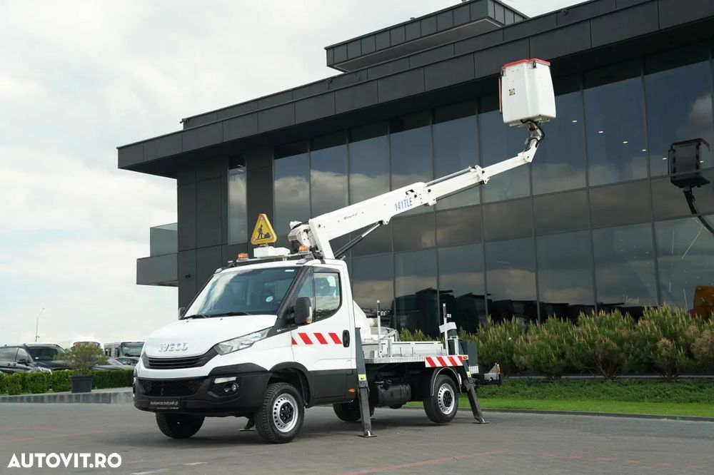 Iveco DAILY 35-140 / Platformă de lucru aeriană / FRANCE ELEVATEUR 141 TLE / 4 STABILIZATOARE / MANUALĂ / 2018 - 2