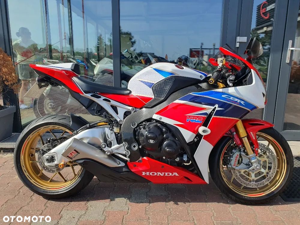 Honda CBR - 22
