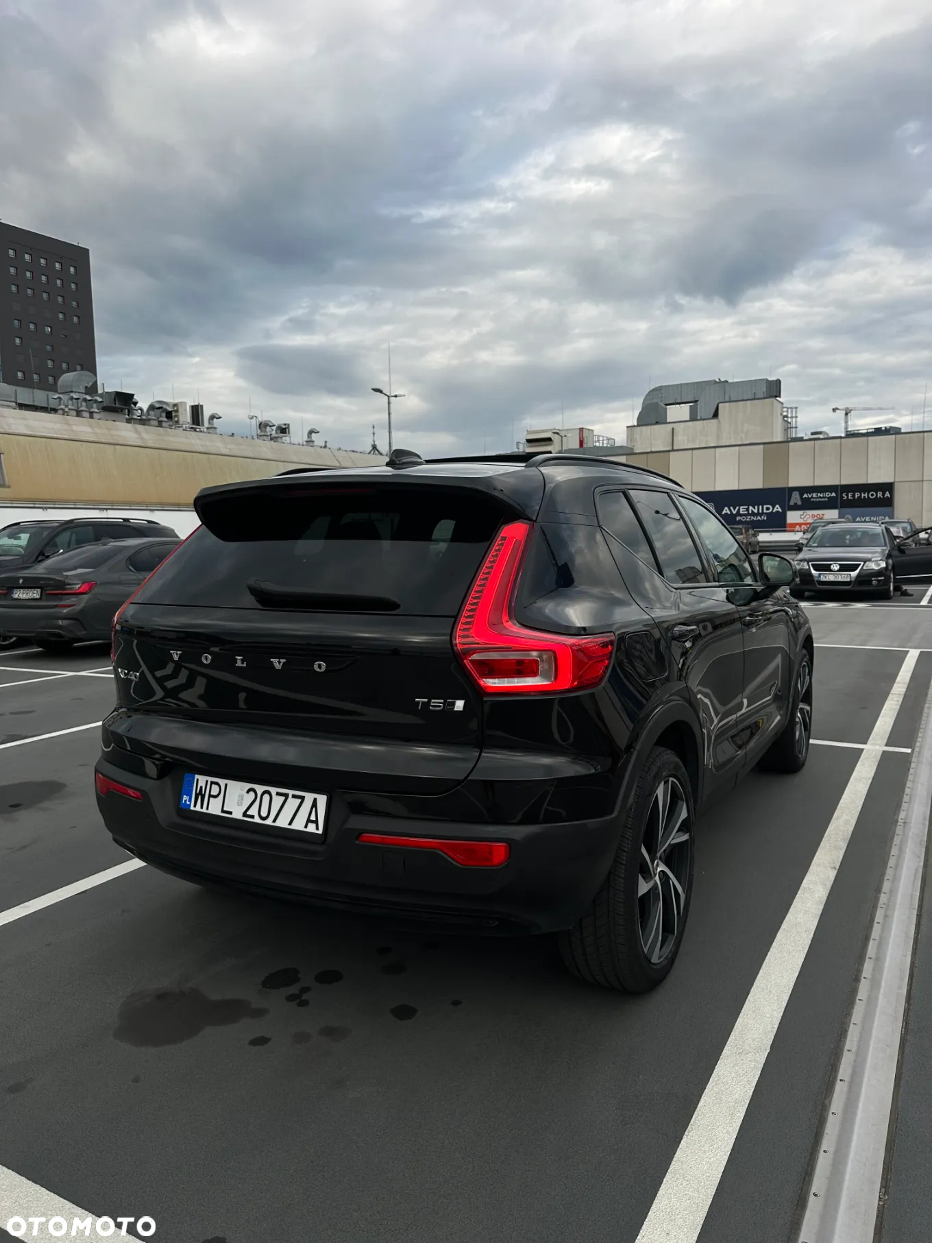 Volvo XC 40 T5 AWD R-Design - 10