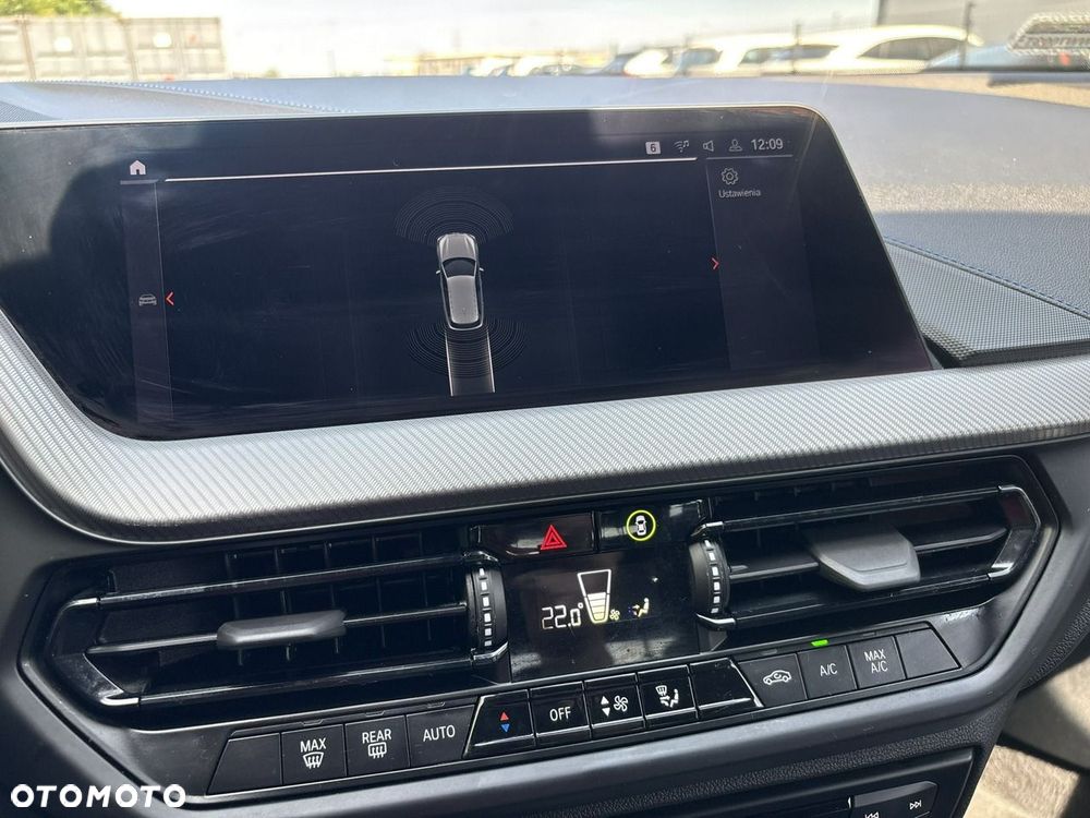 BMW Seria 1 118i M Sport - 24