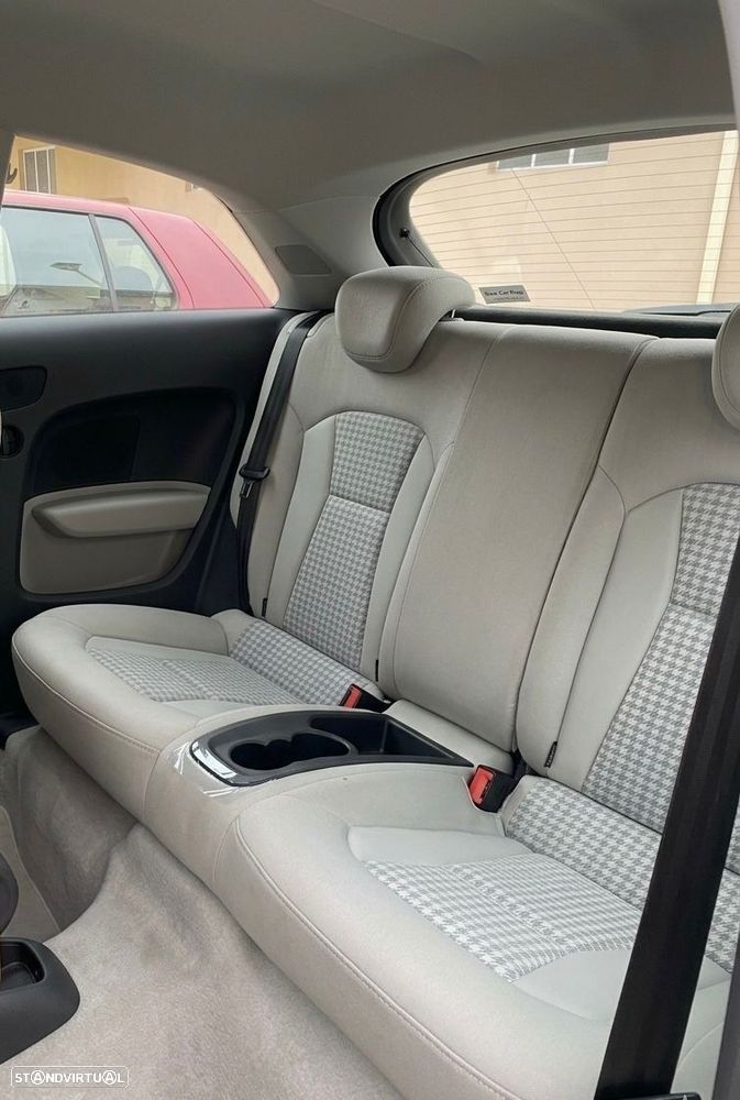 Audi A1 1.6 TDI Sport - 6