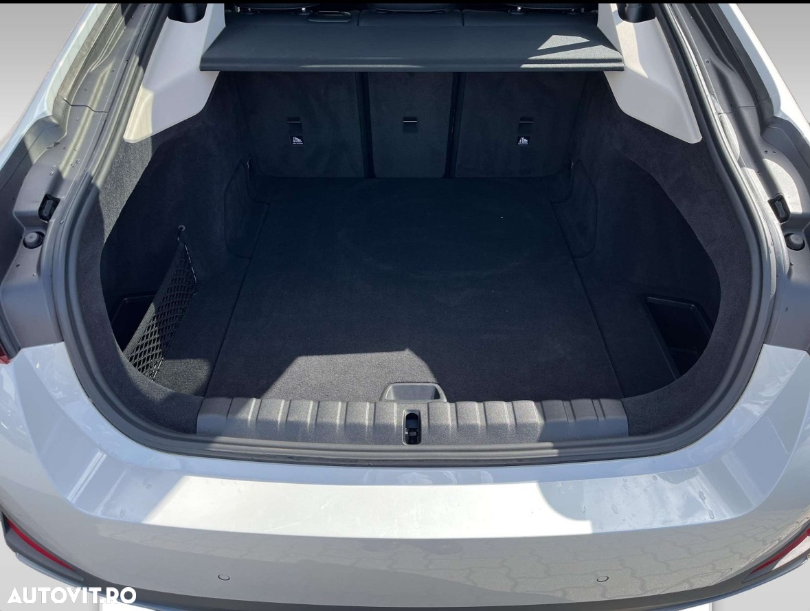 BMW i4 eDrive35 Gran Coupe - 8