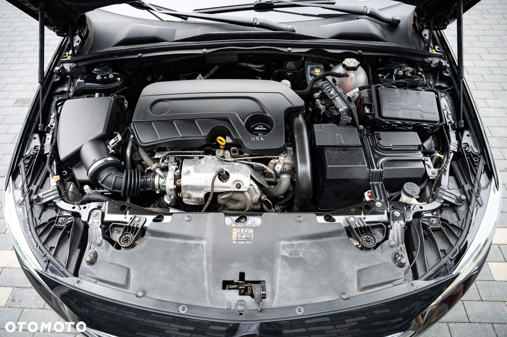 Opel Insignia 1.6 CDTI Exclusive S&S - 22