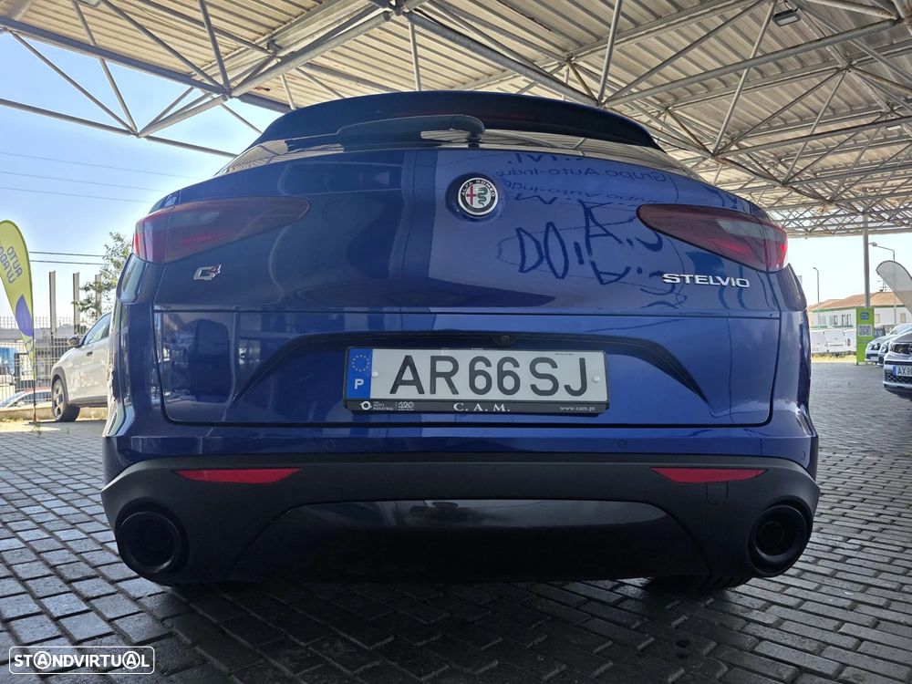 Alfa Romeo Stelvio 2.2 D Sprint Q4 AT8 - 7