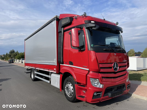 Mercedes-Benz Actros 1833