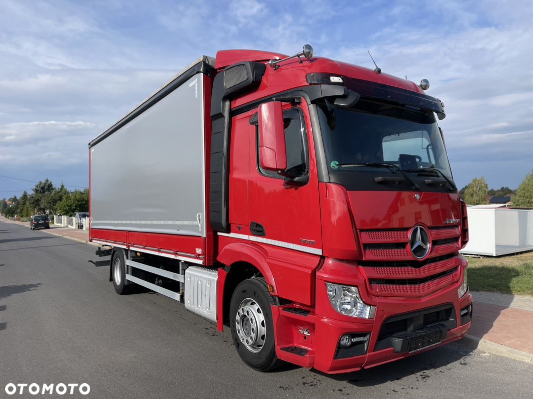 Mercedes-Benz Actros 1833 - 1