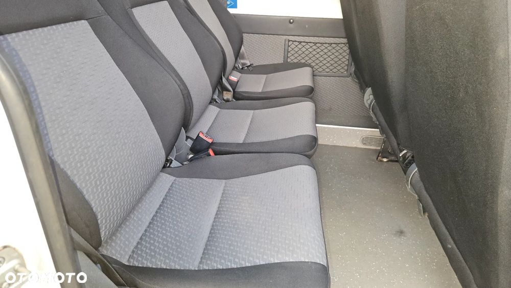 Volkswagen Crafter - 12