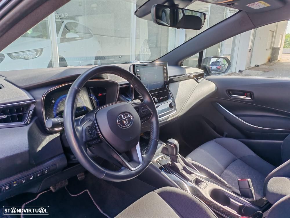 Toyota Corolla Touring Sports 1.8 Hybrid Comfort+P.Sport - 9