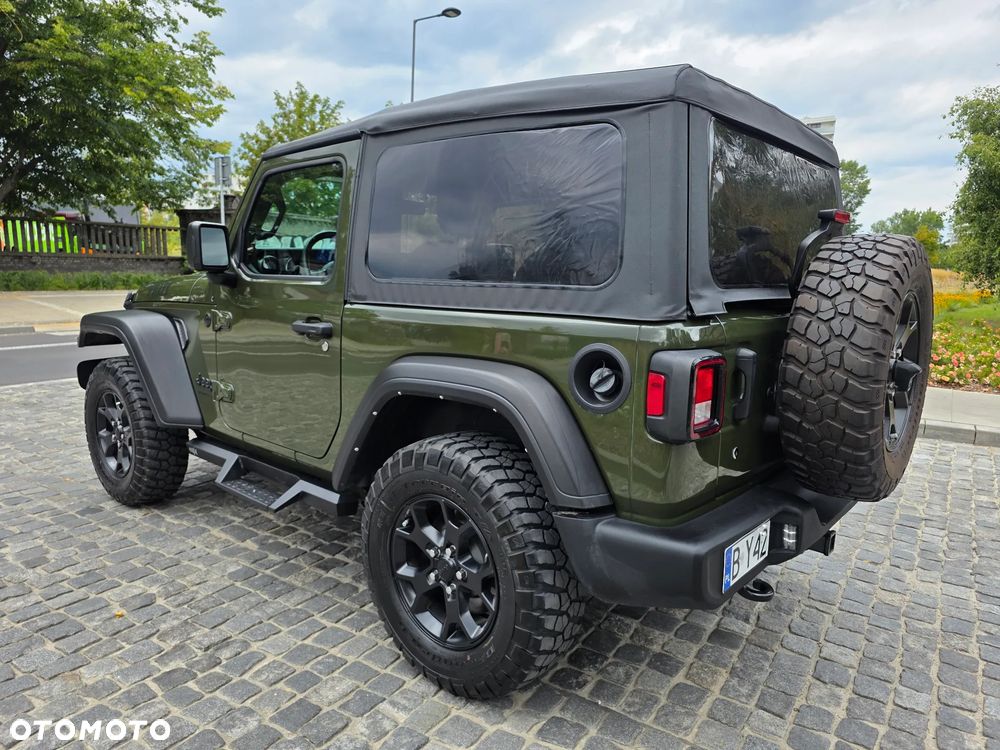 Jeep Wrangler - 24