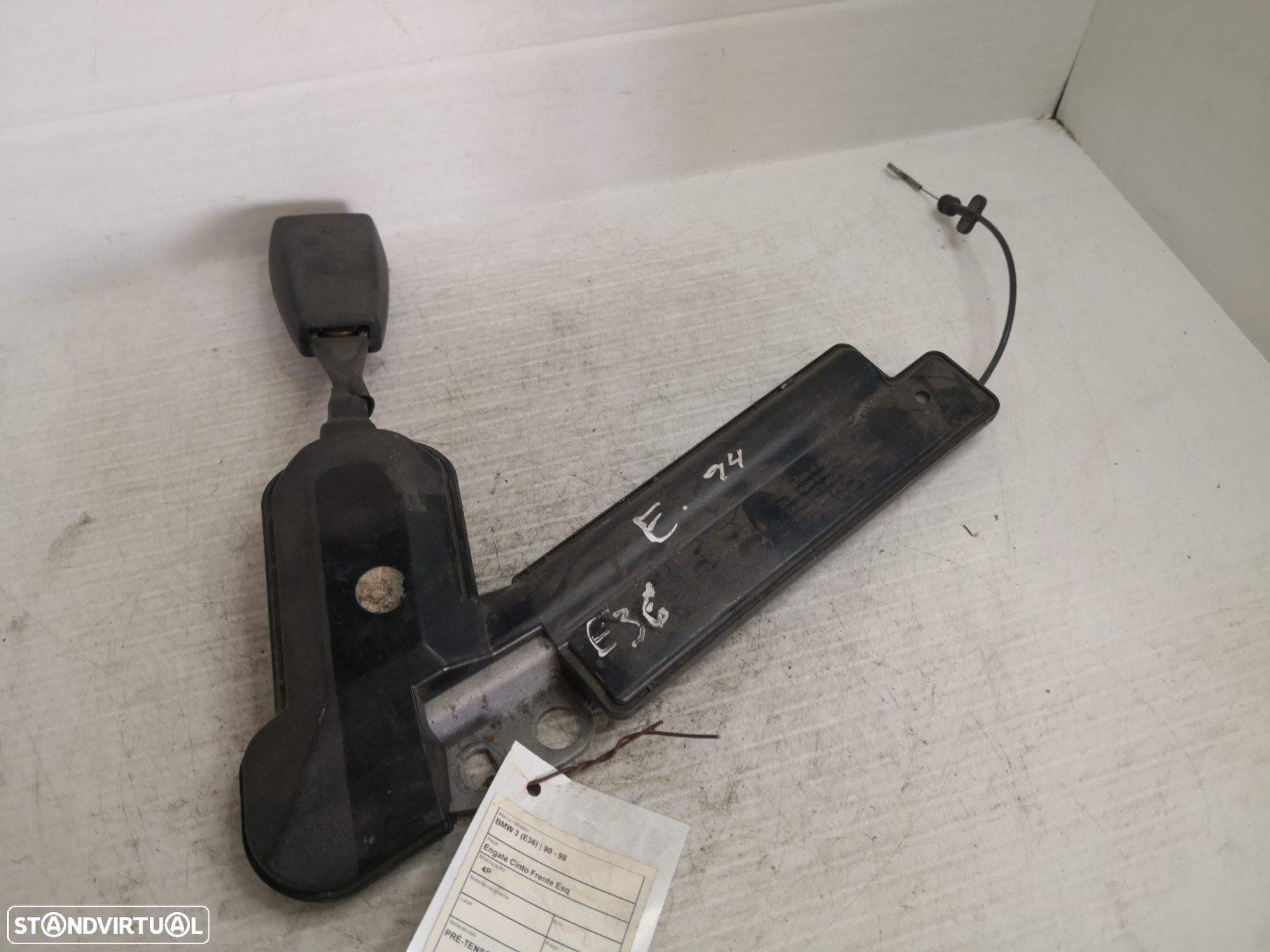 Engate Cinto Frente Esq Bmw 3 (E36) - 1