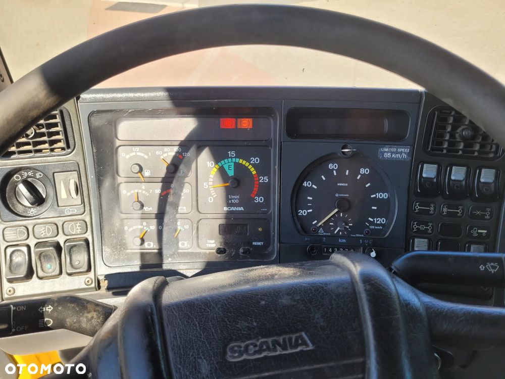 Scania P 124 - 19