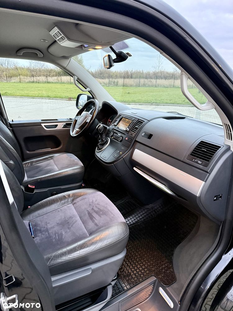 Volkswagen Multivan - 6