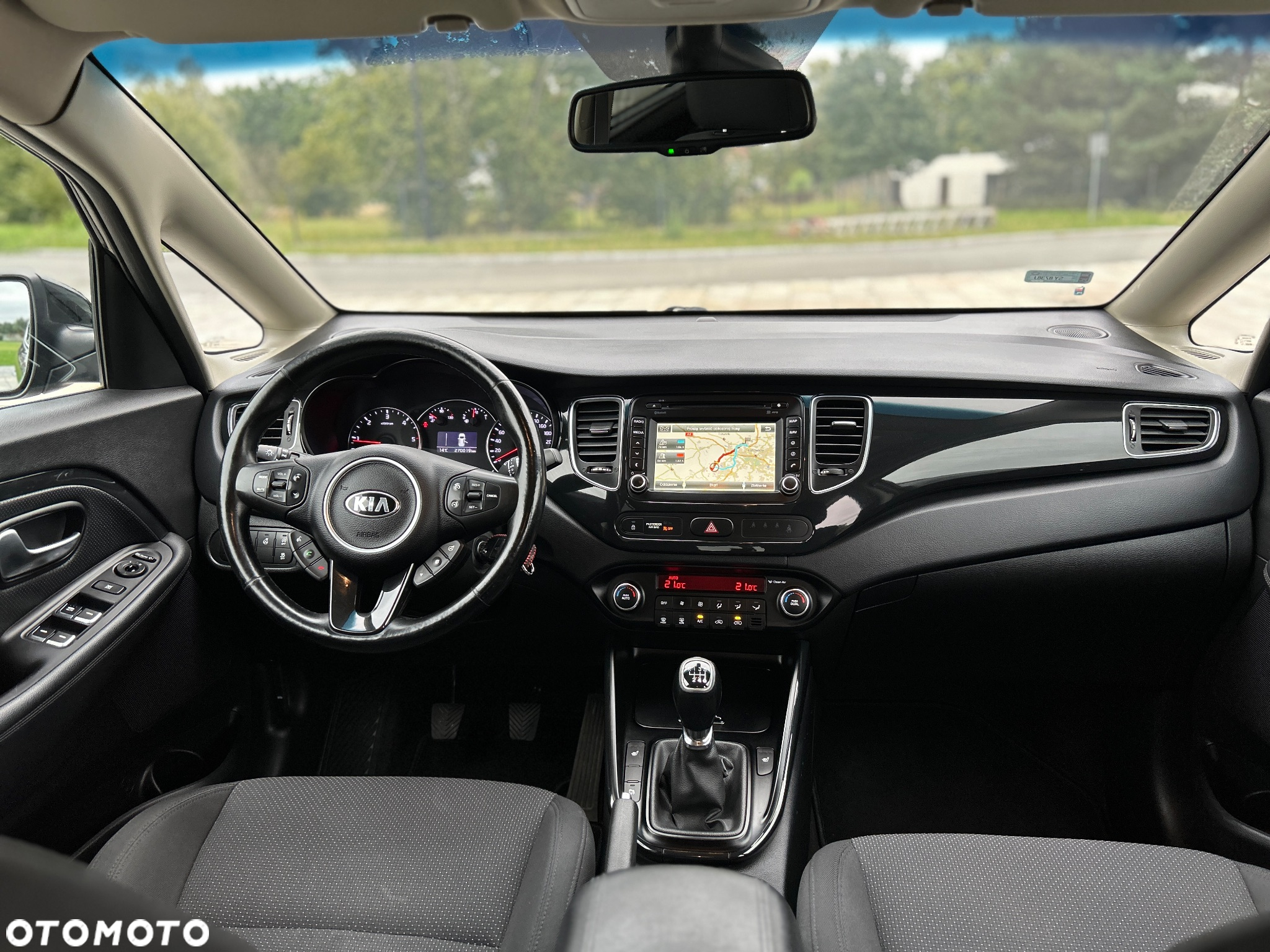 Kia Carens 1.7 CRDi Business Line - 21