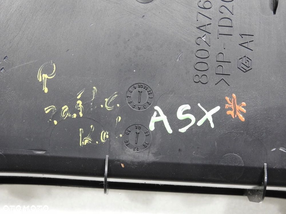 ZAŚLEPKA KONSOLI PRAWA MITSUBISHI ASX - 6