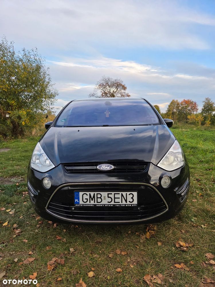 Ford S-Max - 8