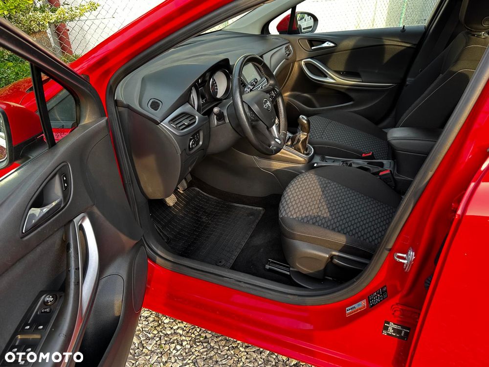Opel Astra 1.6 D (CDTI) Dynamic - 9
