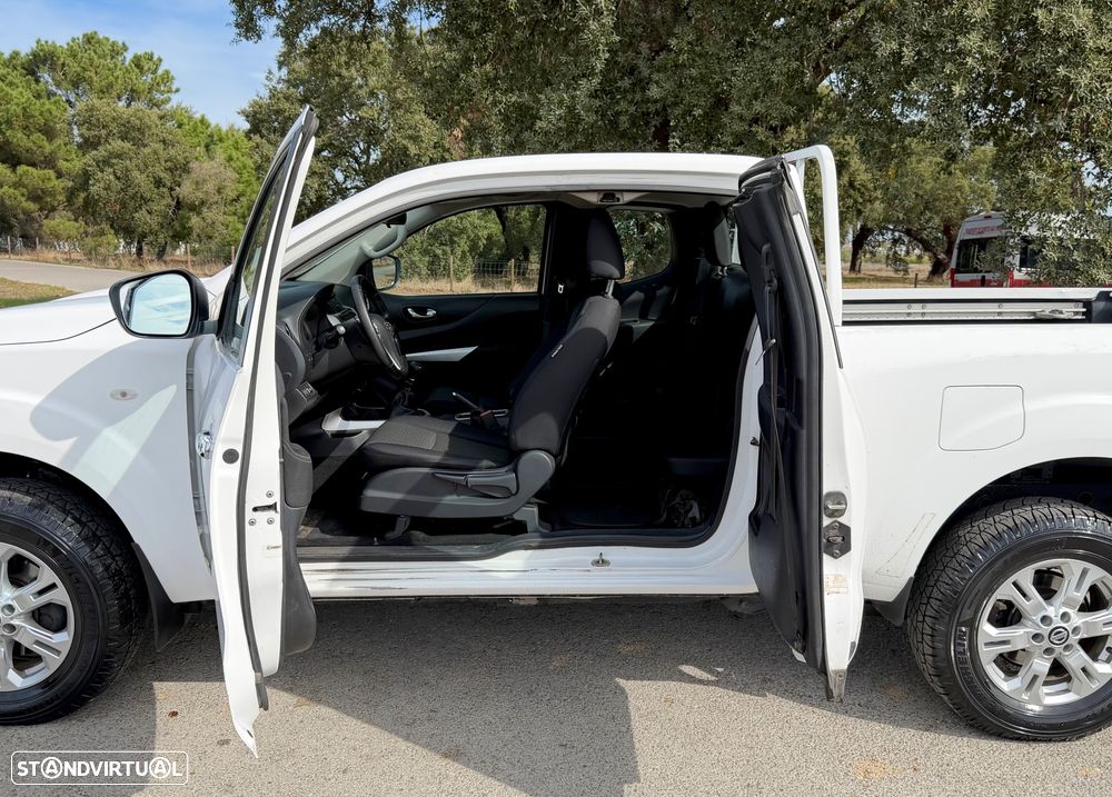Nissan Navara 2.3 dCi CD 4WD N-Connecta - 2