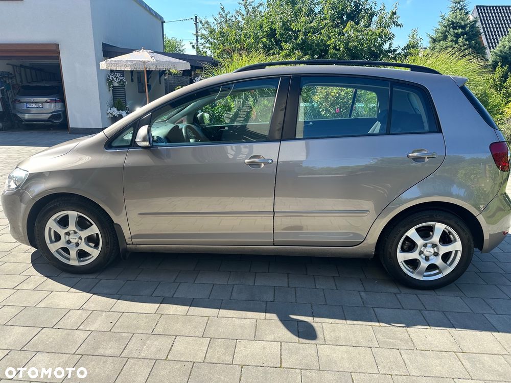 Volkswagen Golf Plus 2.0 TDI DPF Comfortline - 6