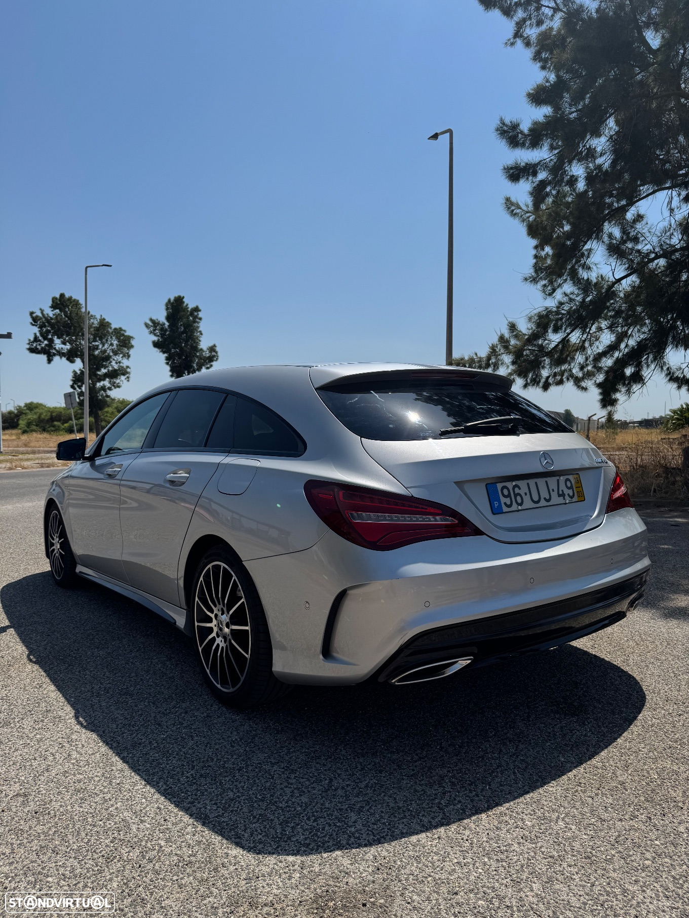 Mercedes-Benz CLA 180 d Shooting Brake AMG Line Aut. - 6