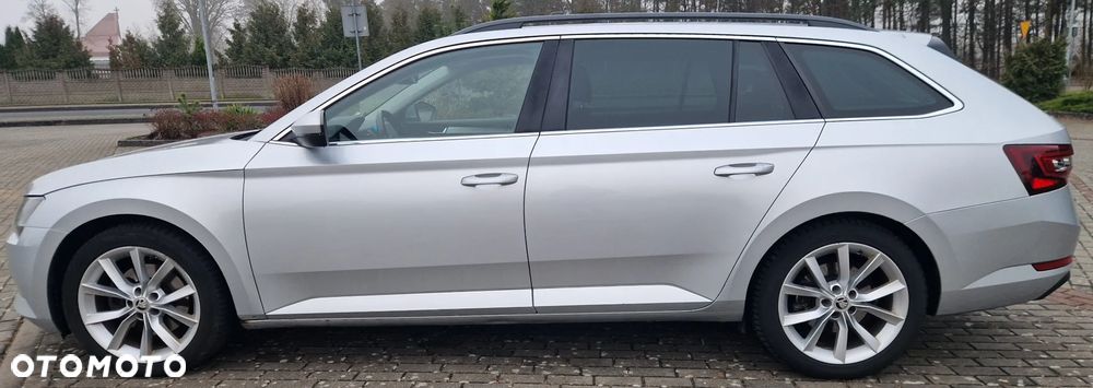 Skoda Superb 2.0 TDI Ambition DSG - 2