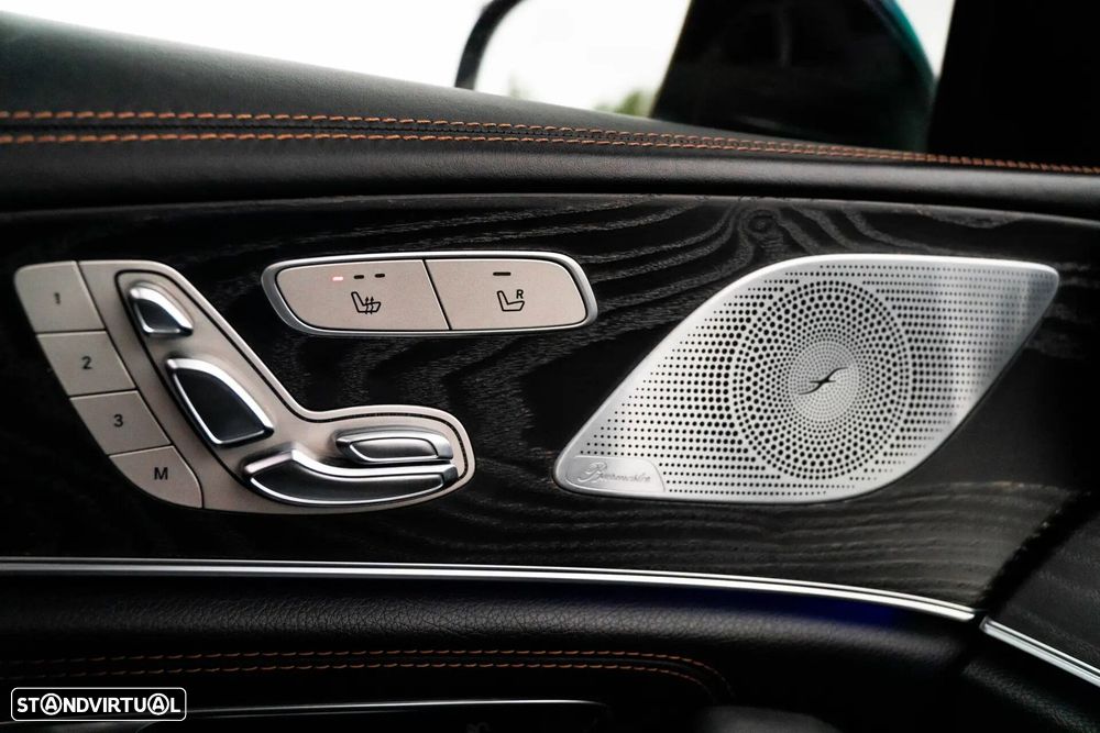 Mercedes-Benz CLS 350 d 4Matic AMG Line - 30