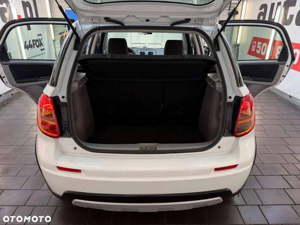 Suzuki SX4 - 32