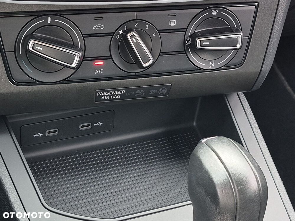 Seat Ibiza 1.0 TSI Style S&S DSG - 21