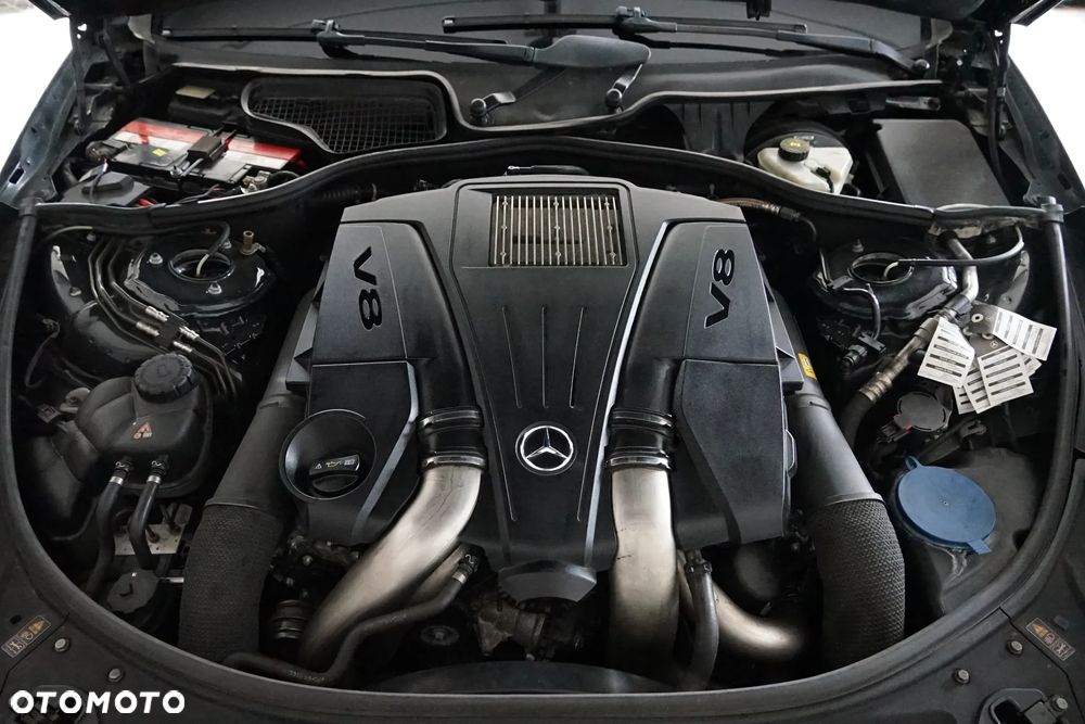 Mercedes-Benz CL 500 4Matic (BlueEFFICIENCY) 7G-TRONIC Grand Edition - 23