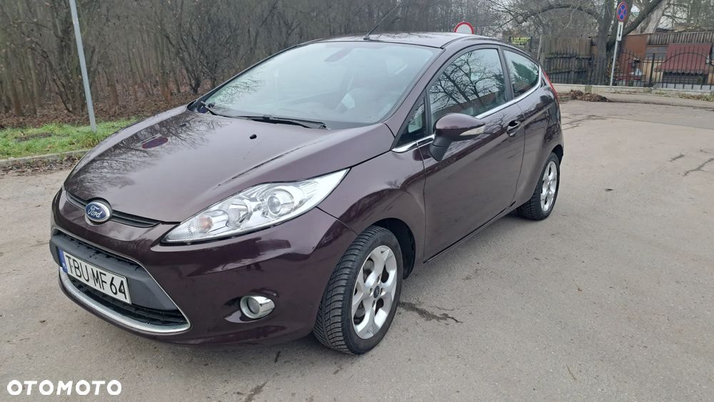 Ford Fiesta - 2