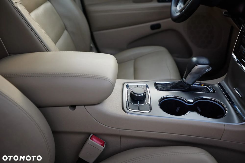Jeep Grand Cherokee 3.6 V6 Limited - 29
