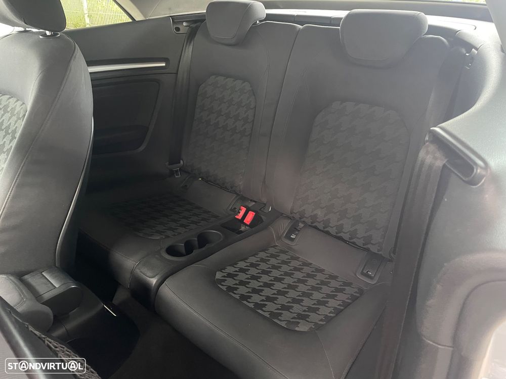 Audi A3 Cabrio 1.6 TDi Attraction - 15