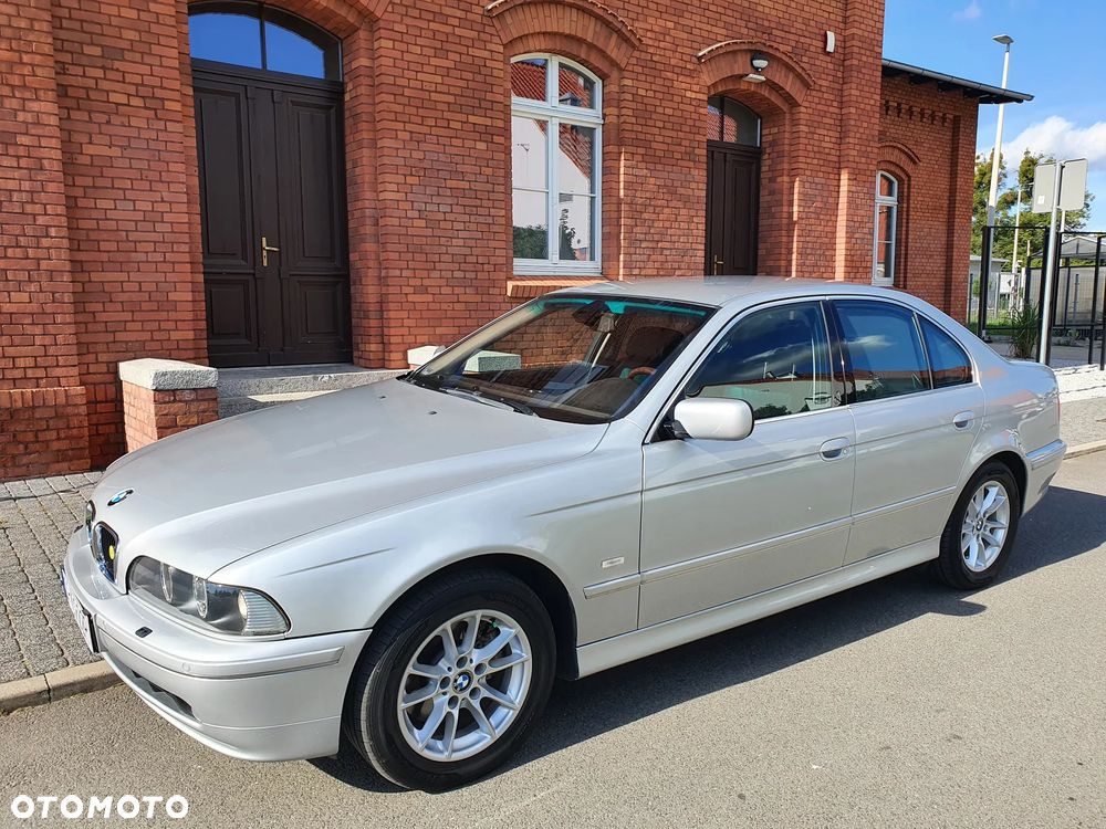 BMW Seria 5 - 1