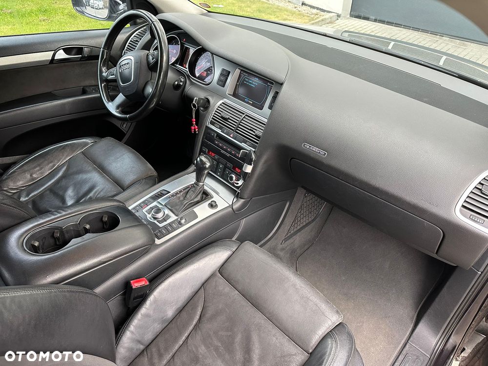 Audi Q7 3.0 TDI Quattro Tiptronic - 13