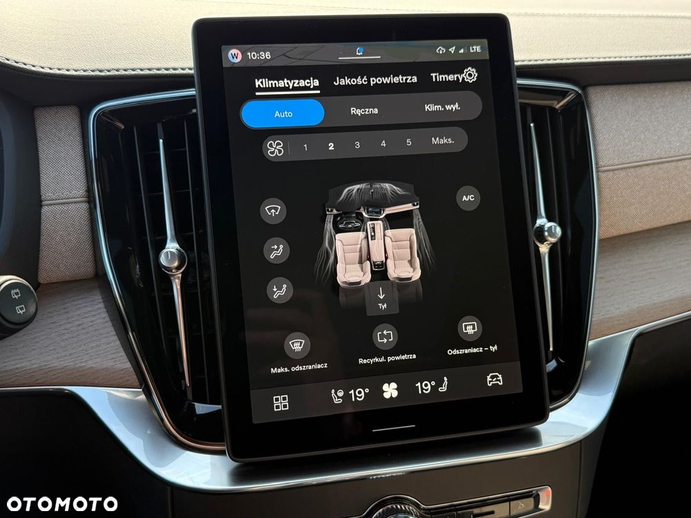 Volvo XC 90 T8 AWD Plug-In Hybrid Ultra Dark 7os - 20