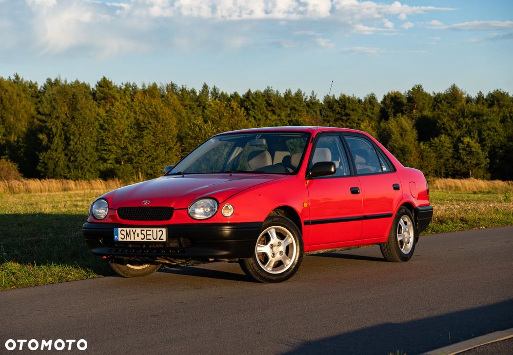 Toyota Corolla - 1