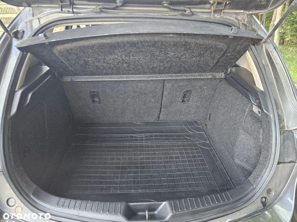 Mazda 3 1.6 MZR Exclusive-Line - 10