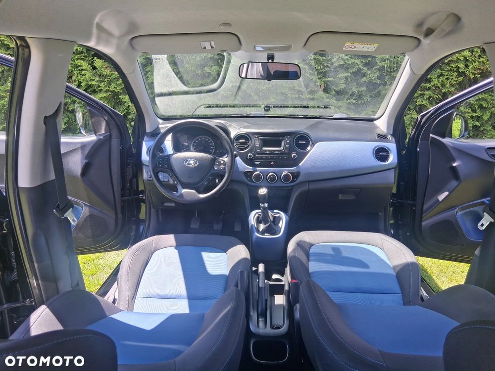Hyundai i10 - 25