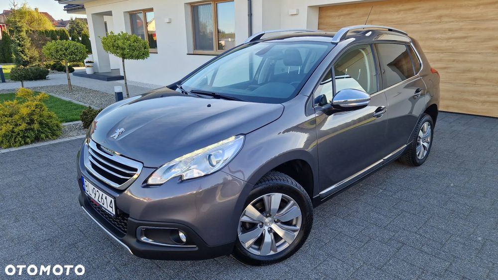 Peugeot 2008 1.6 BlueHDi Allure S&S - 21