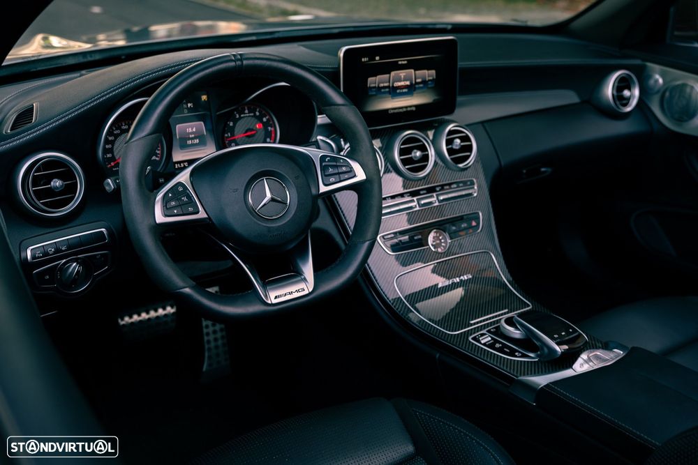 Mercedes-Benz C 63 AMG S - 29