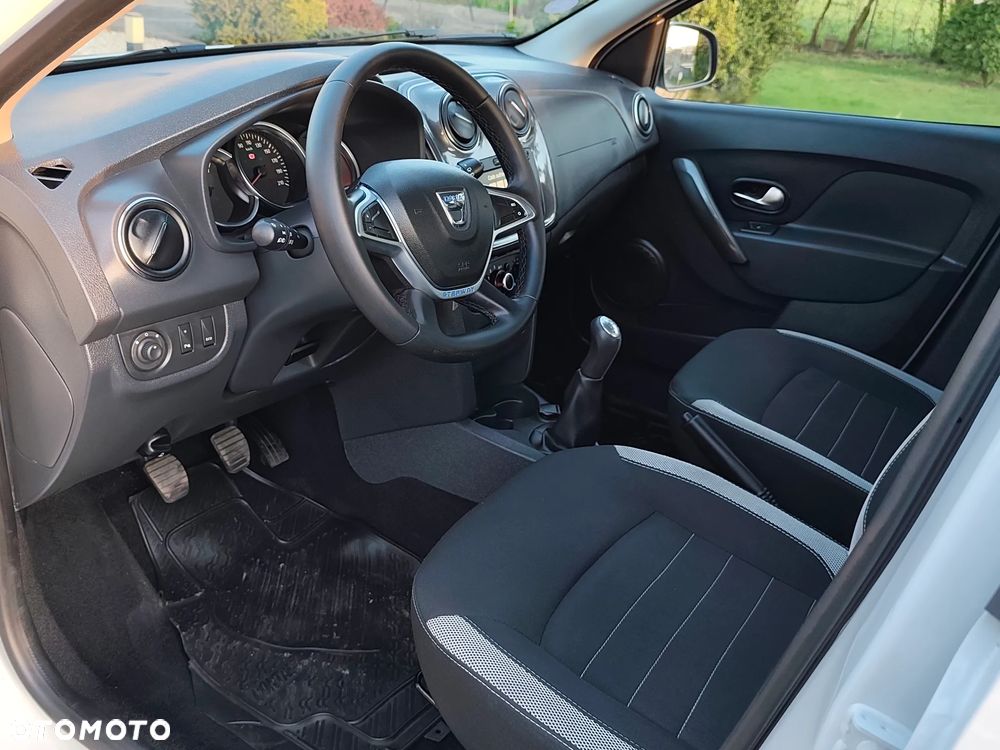 Dacia Sandero Stepway 0.9 TCe Laureate S&S EU6 - 18